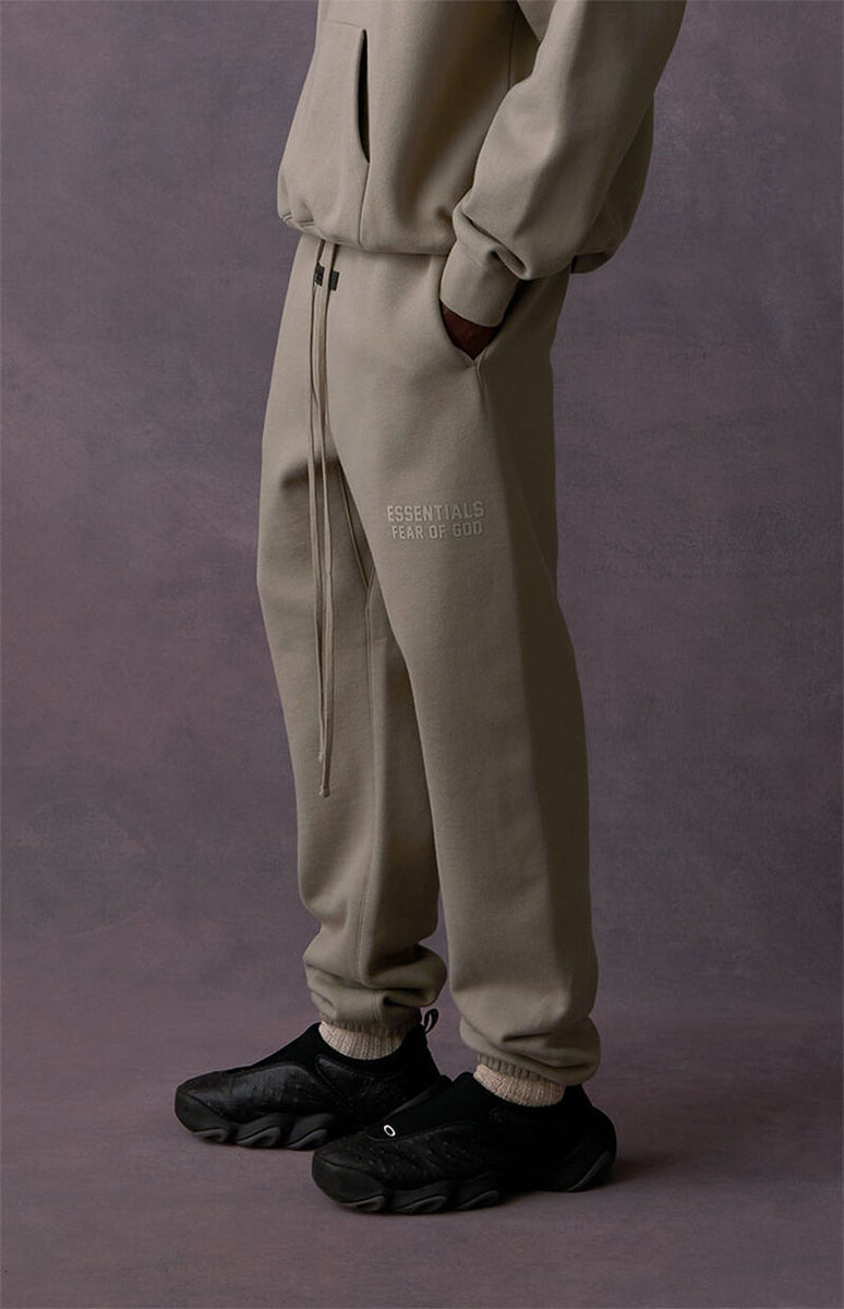 パンツ Fear Of God Essentials 1997 FEAR OF GOD ESSENTIALS - Men Fleece Essential Sweatpants