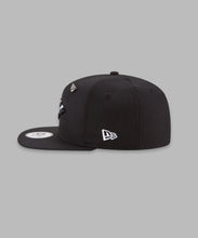 Load image into Gallery viewer, Paper Plane - The Original Crown Old School Snapback Hat with Green Undervisor - Clique Apparel