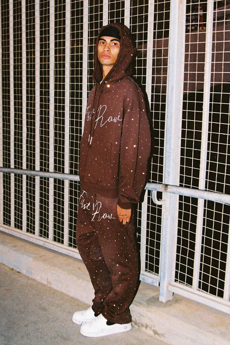 First Row -ALLOVER RHINE STONE PULLOVER HOODIE/BROWN