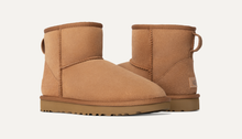 Load image into Gallery viewer, Ugg - Women Classic Mini II