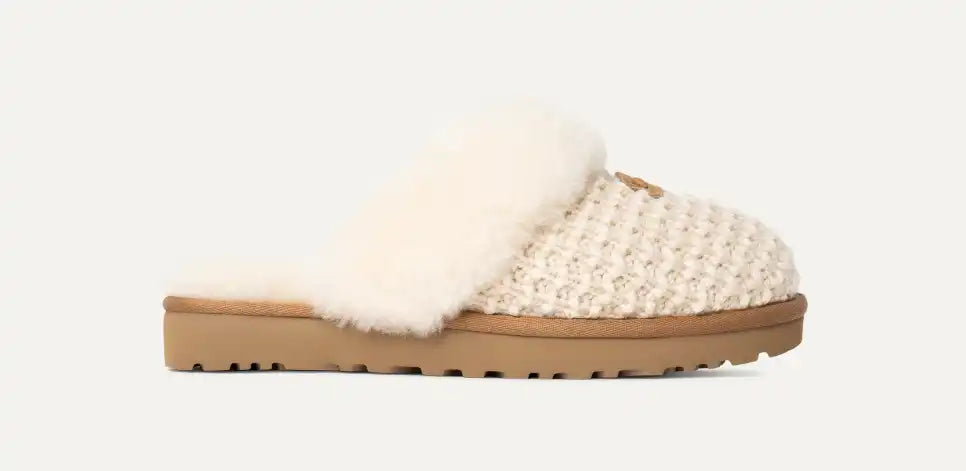 UGG - Women's Cozy Slipper - Cream (CRM)