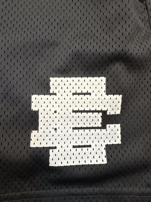 EE - Black Basic Shorts