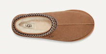 Load image into Gallery viewer, UGG - Men&#39;s Tasman Slipper - Chestnut