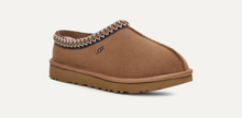 Load image into Gallery viewer, Ugg - Women&#39;s Tasman Slipper - Chestnut