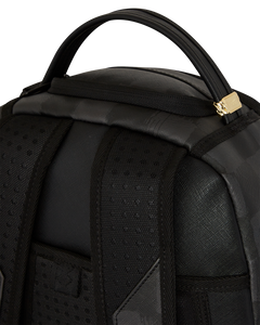Sprayground - Peanuts Snoopy Painting Shark DLXSV Backpack - Clique Apparel