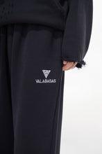 Load image into Gallery viewer, Valabasas - Syndicate Fleece Pant- Black