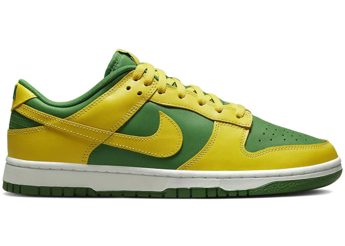 Nike - Dunk Low Retro BTTYS Sneakers - Apple Green/Yellow Strike - Clique Apparel